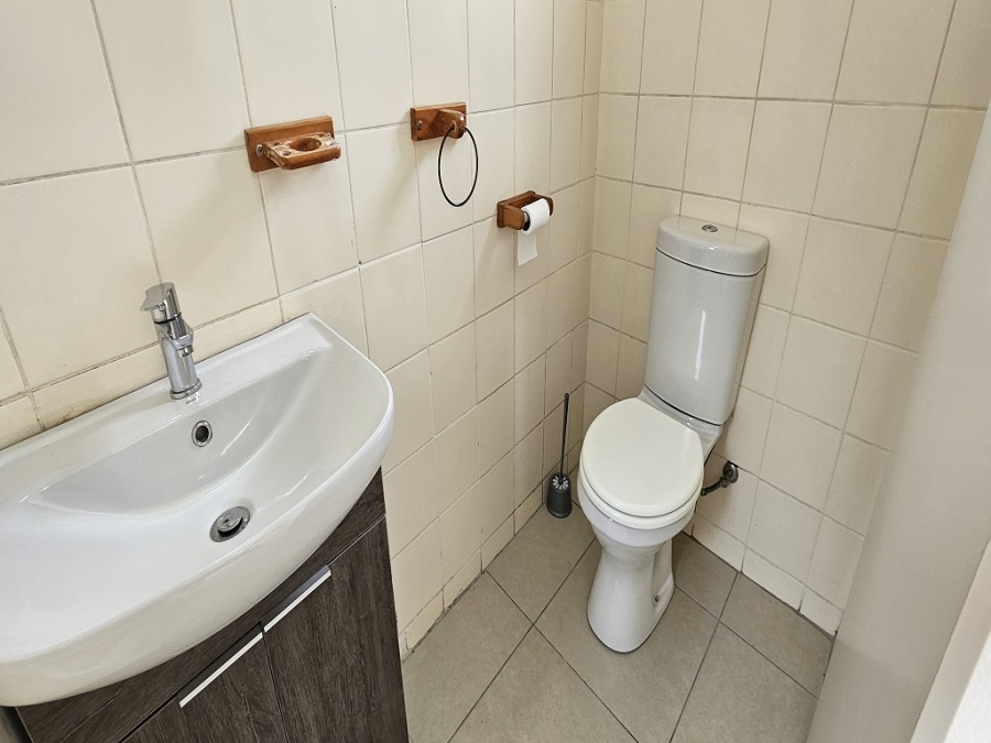 3 Bedroom Property for Sale in South Crest Gauteng