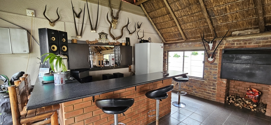 3 Bedroom Property for Sale in South Crest Gauteng
