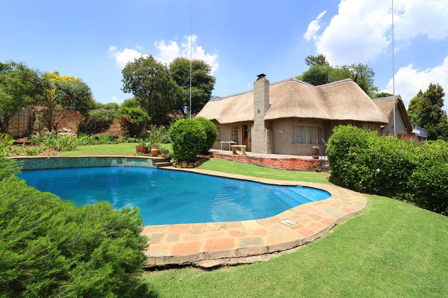 4 Bedroom Property for Sale in Glenhazel Gauteng