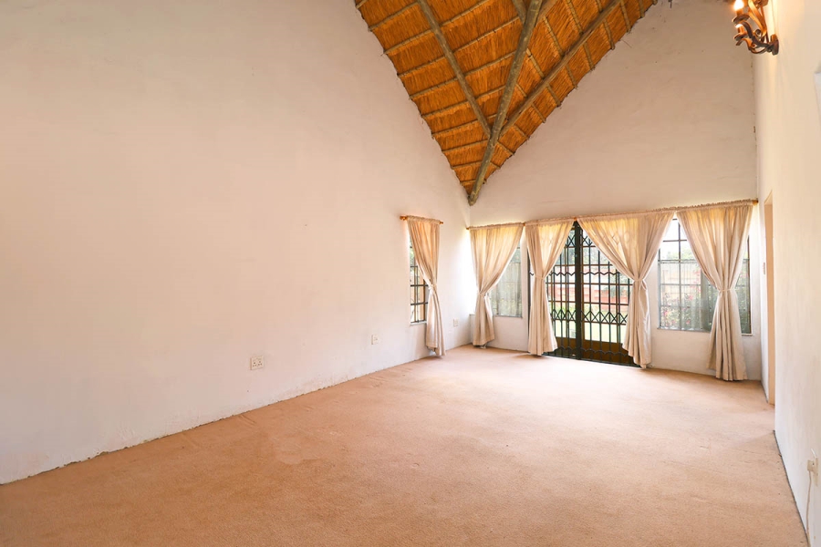 4 Bedroom Property for Sale in Glenhazel Gauteng