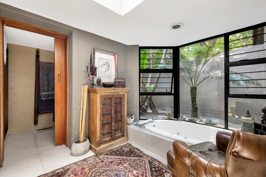 4 Bedroom Property for Sale in Strathavon Gauteng