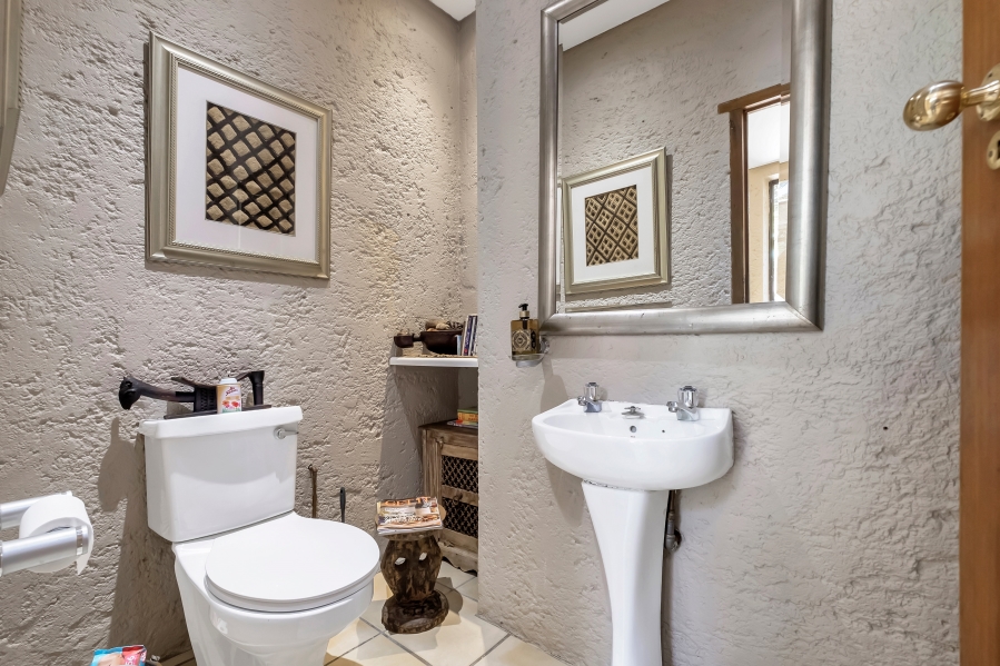 4 Bedroom Property for Sale in Strathavon Gauteng