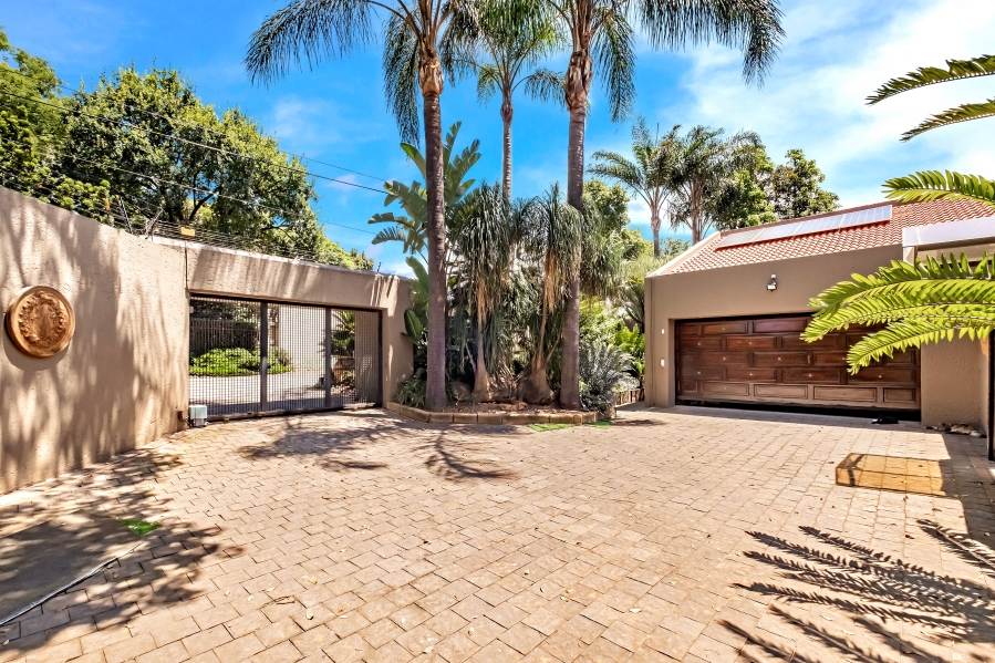 4 Bedroom Property for Sale in Strathavon Gauteng