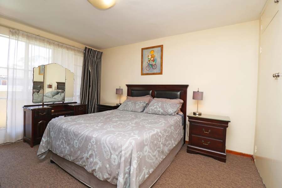 3 Bedroom Property for Sale in Corlett Gardens Gauteng