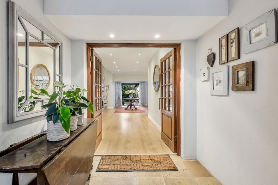 4 Bedroom Property for Sale in Linden Gauteng