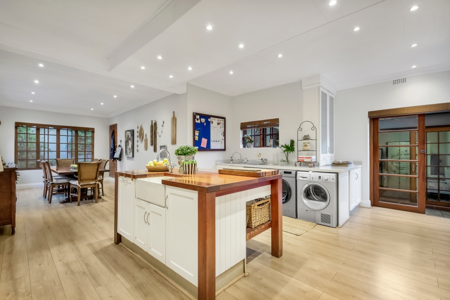 4 Bedroom Property for Sale in Linden Gauteng