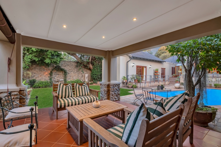 4 Bedroom Property for Sale in Linden Gauteng