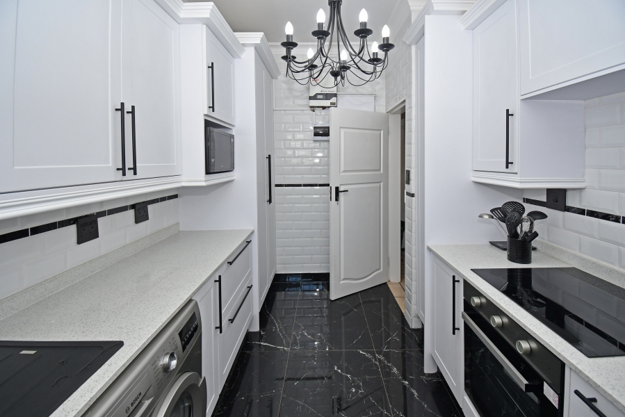 2 Bedroom Property for Sale in Killarney Gauteng