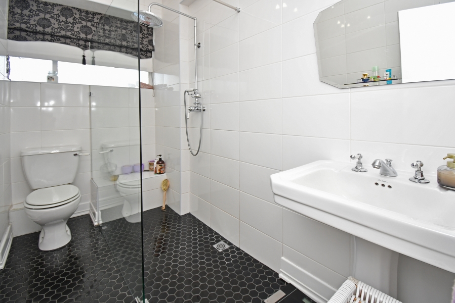 2 Bedroom Property for Sale in Killarney Gauteng