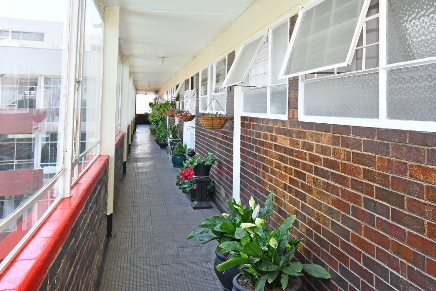 2 Bedroom Property for Sale in Killarney Gauteng