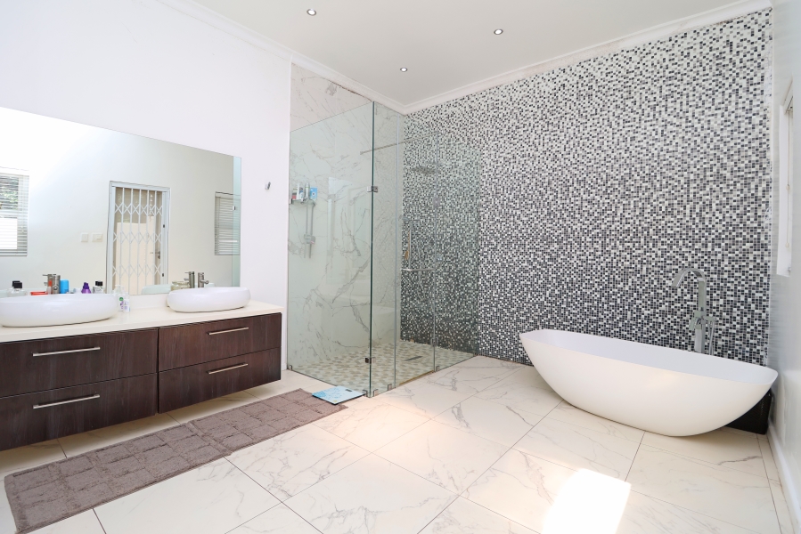 4 Bedroom Property for Sale in Parkview Gauteng