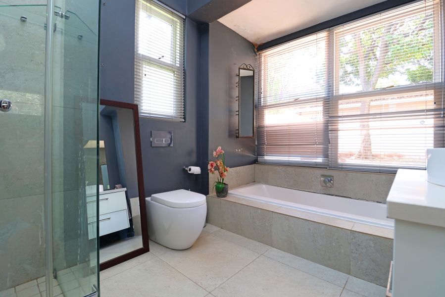 4 Bedroom Property for Sale in Parkview Gauteng