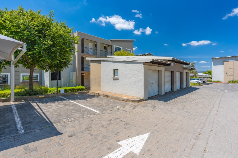 2 Bedroom Property for Sale in Dainfern Gauteng