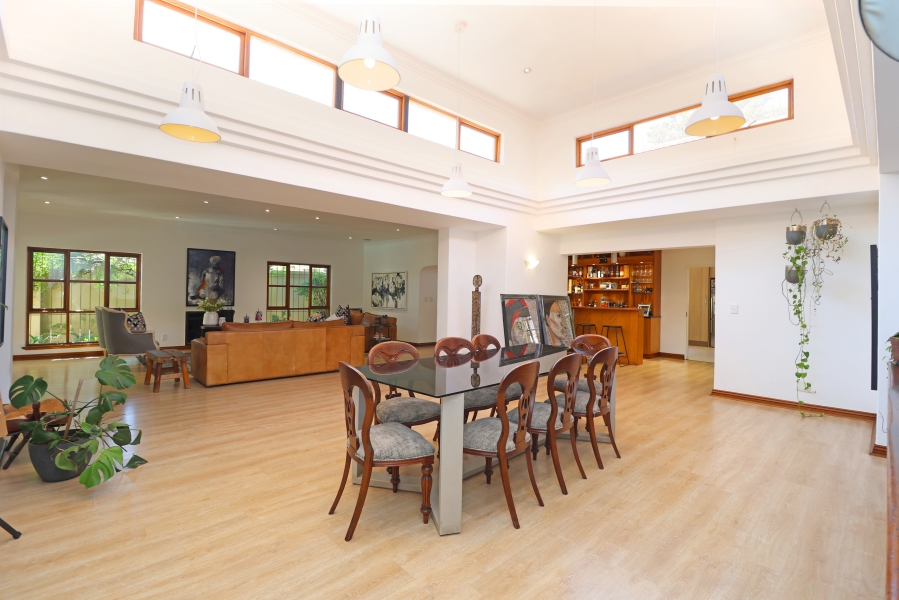 4 Bedroom Property for Sale in Atholl Gauteng