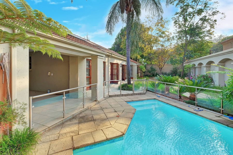 4 Bedroom Property for Sale in Atholl Gauteng