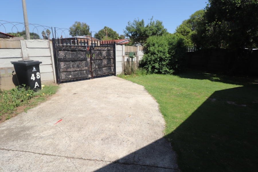 To Let 2 Bedroom Property for Rent in Kempton Park West Gauteng