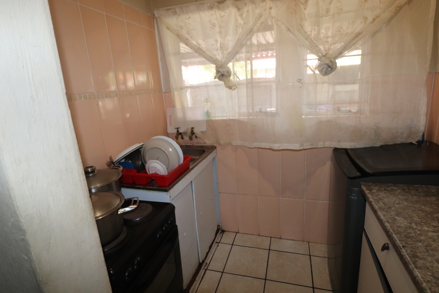 To Let 2 Bedroom Property for Rent in Kempton Park West Gauteng