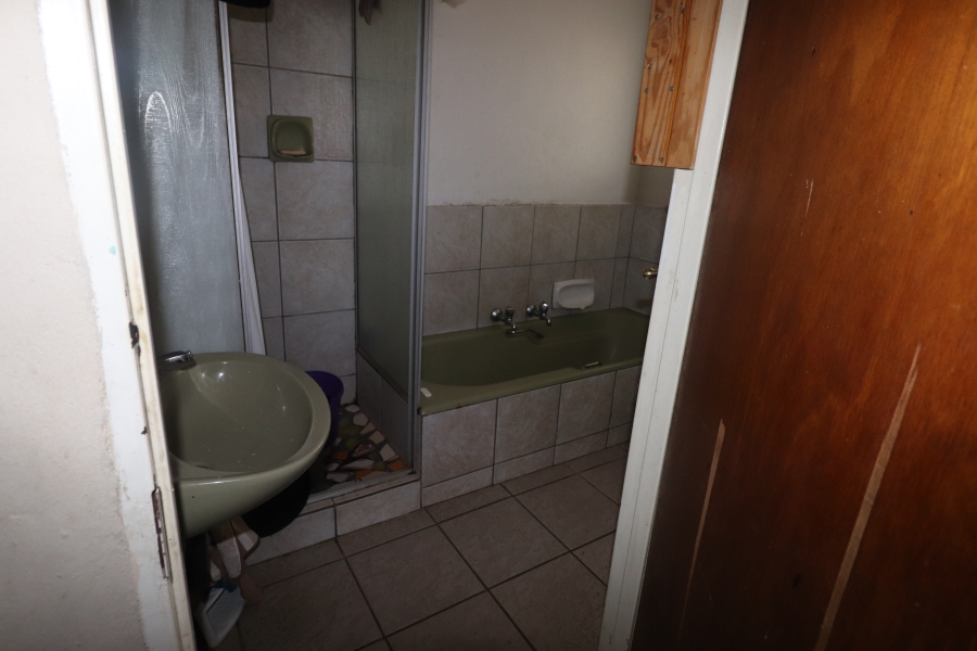 To Let 2 Bedroom Property for Rent in Kempton Park West Gauteng