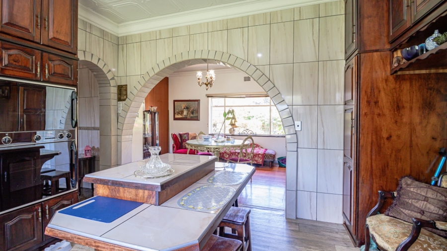 5 Bedroom Property for Sale in Dalview Gauteng