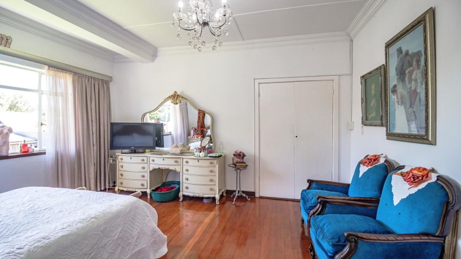 5 Bedroom Property for Sale in Dalview Gauteng