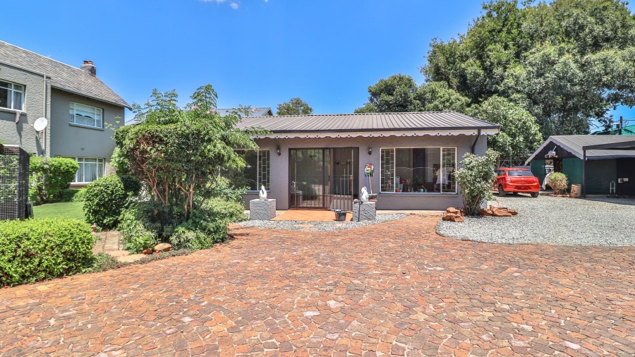 5 Bedroom Property for Sale in Dalview Gauteng