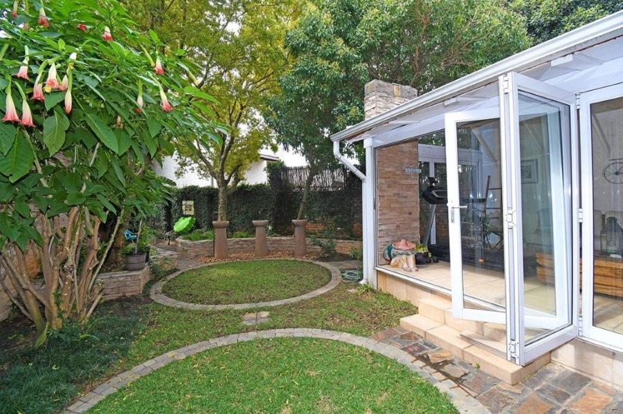 4 Bedroom Property for Sale in Atholl Gauteng