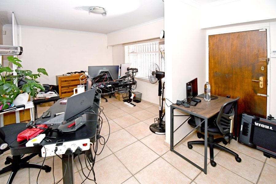 4 Bedroom Property for Sale in Atholl Gauteng