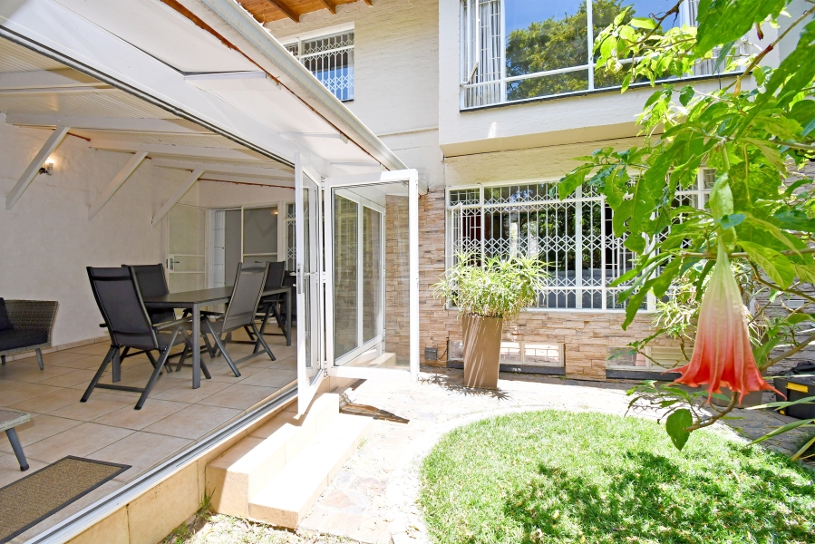 4 Bedroom Property for Sale in Atholl Gauteng