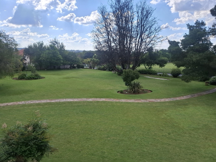 2 Bedroom Property for Sale in Greenhills Gauteng