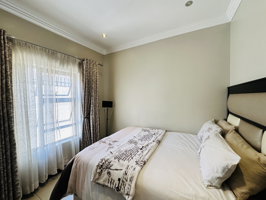 4 Bedroom Property for Sale in Meredale Gauteng