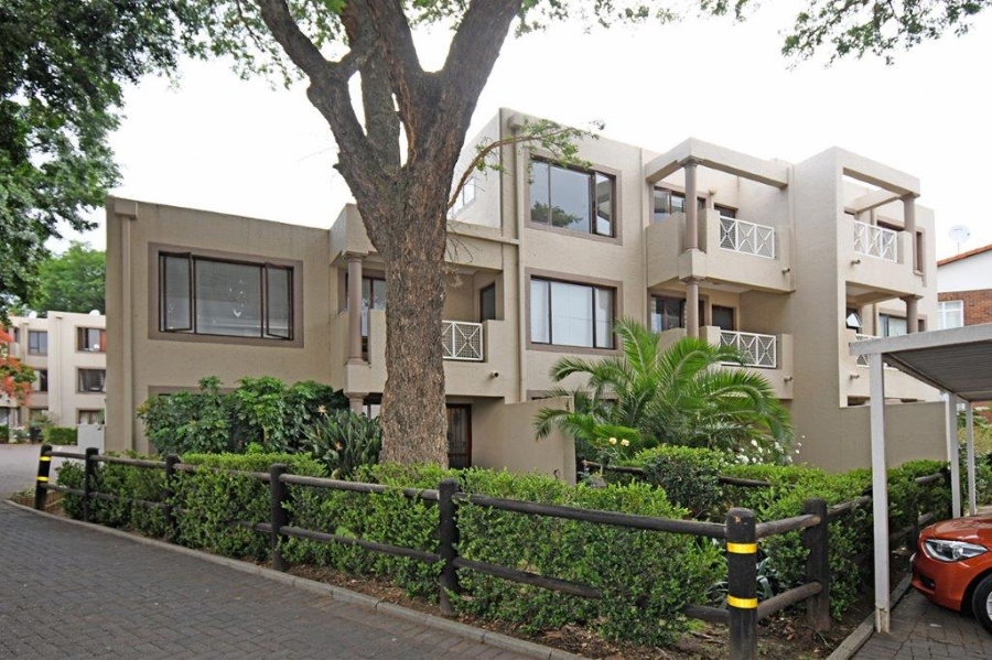 To Let 1 Bedroom Property for Rent in Hurlingham Gauteng