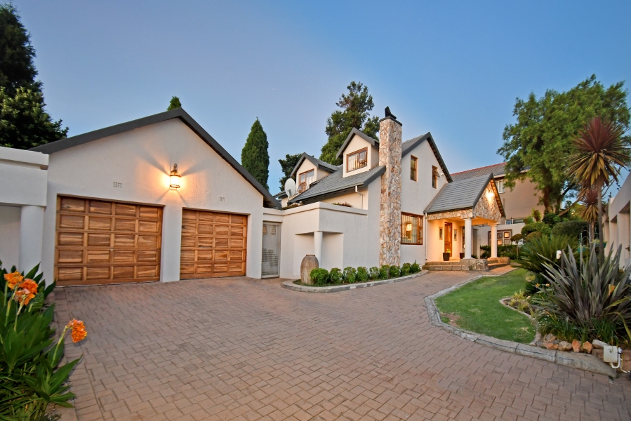 5 Bedroom Property for Sale in Bergbron Gauteng