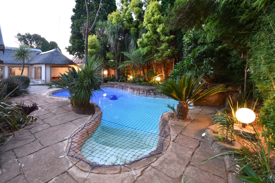 5 Bedroom Property for Sale in Bergbron Gauteng