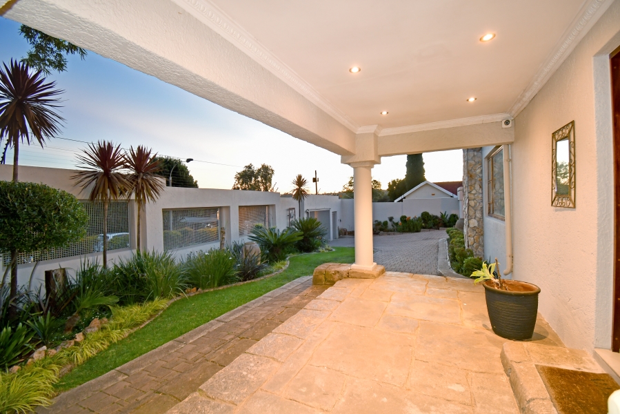5 Bedroom Property for Sale in Bergbron Gauteng