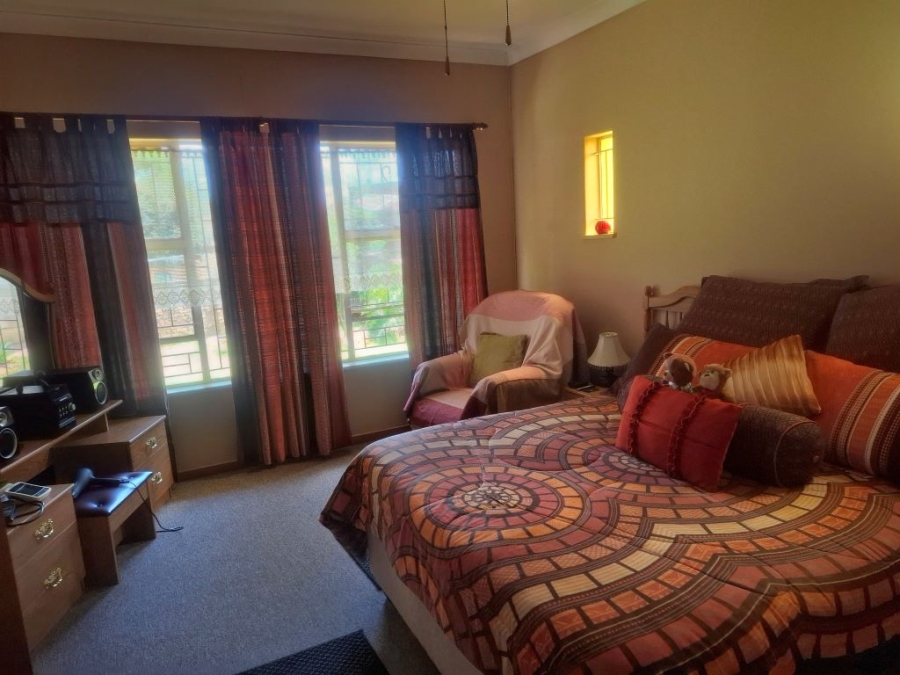 4 Bedroom Property for Sale in Greenhills Gauteng