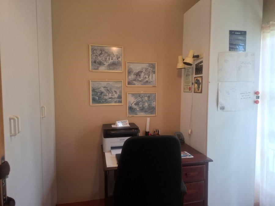 4 Bedroom Property for Sale in Greenhills Gauteng