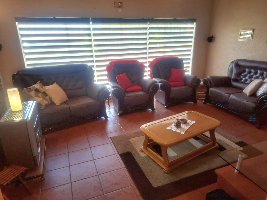 4 Bedroom Property for Sale in Greenhills Gauteng