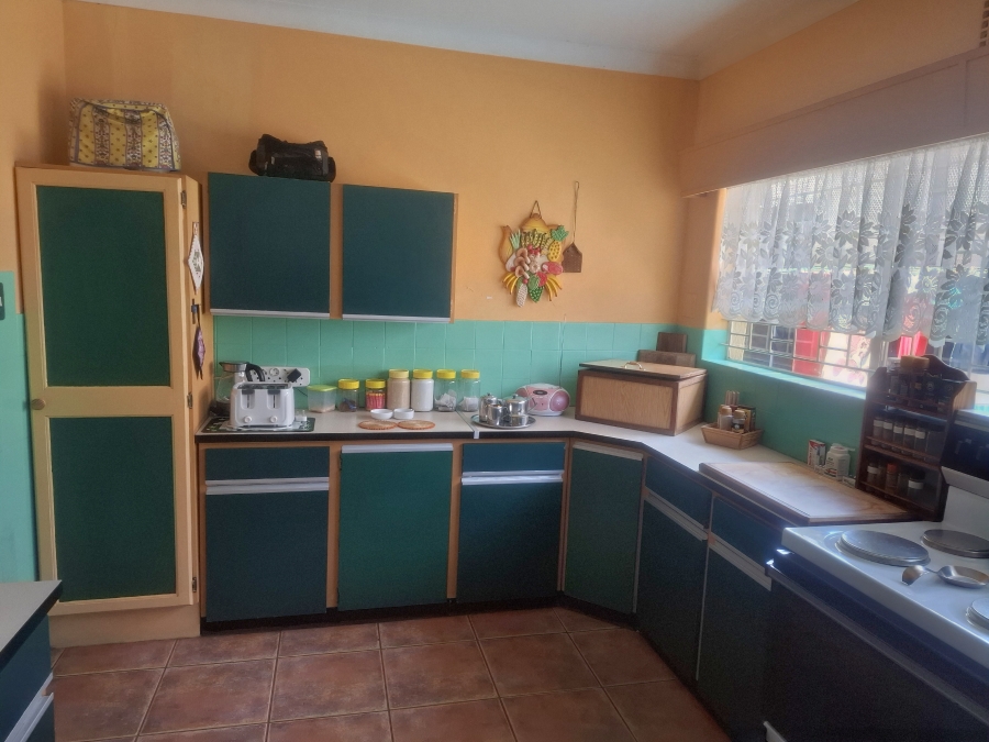 4 Bedroom Property for Sale in Greenhills Gauteng
