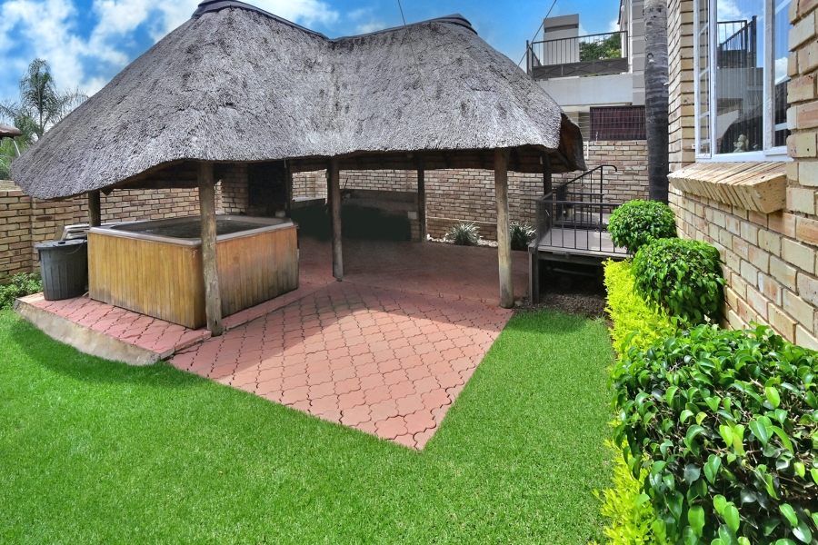 3 Bedroom Property for Sale in Kyalami Hills Gauteng