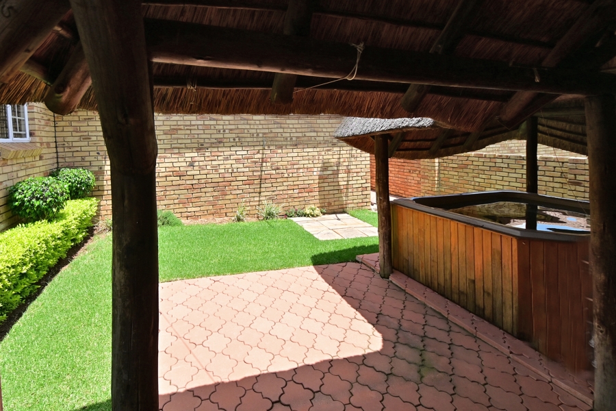 3 Bedroom Property for Sale in Kyalami Hills Gauteng