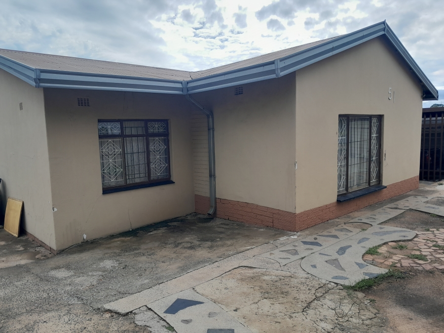 To Let 3 Bedroom Property for Rent in Tedstoneville Gauteng
