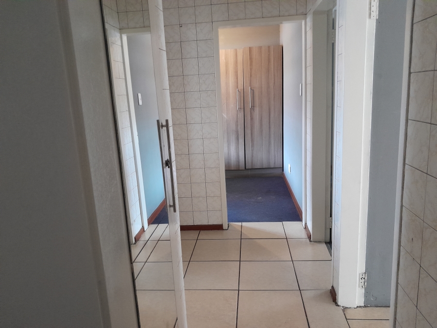 To Let 3 Bedroom Property for Rent in Tedstoneville Gauteng