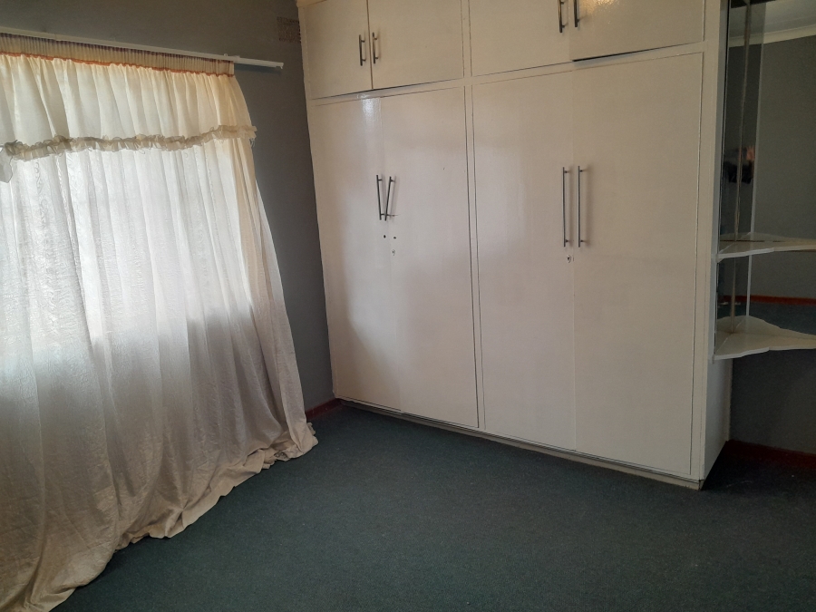 To Let 3 Bedroom Property for Rent in Tedstoneville Gauteng