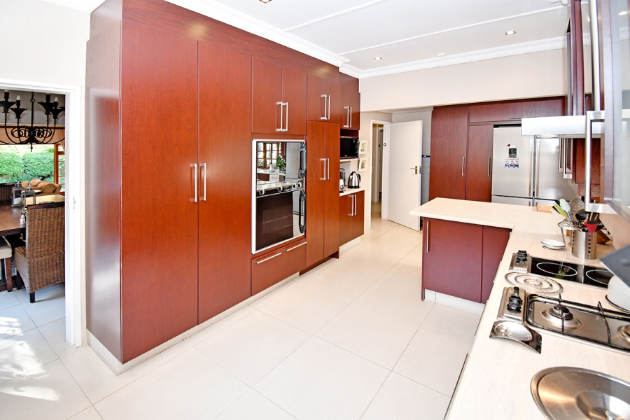 4 Bedroom Property for Sale in Glenhazel Gauteng