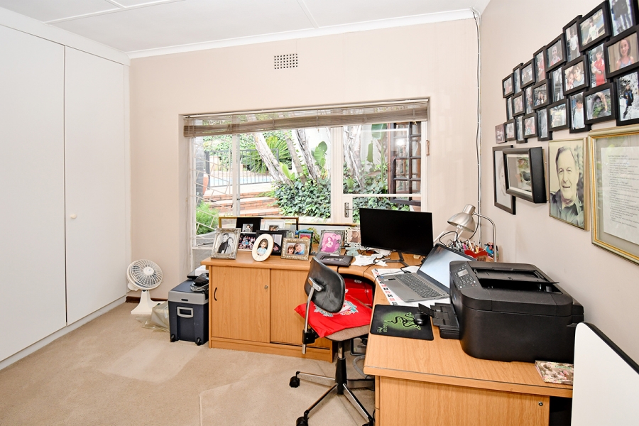 4 Bedroom Property for Sale in Glenhazel Gauteng