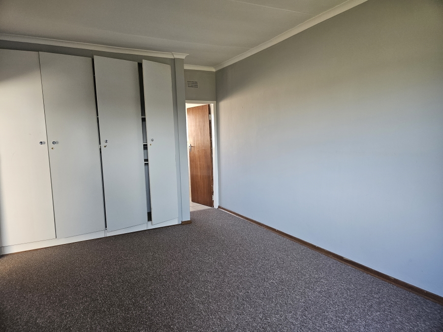 2 Bedroom Property for Sale in Eastleigh Gauteng