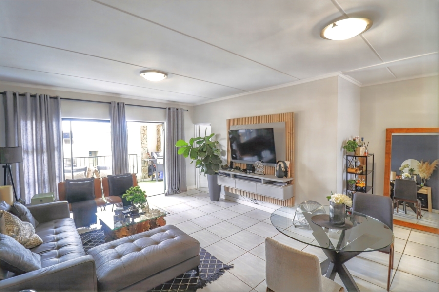 2 Bedroom Property for Sale in Waterfall Gauteng