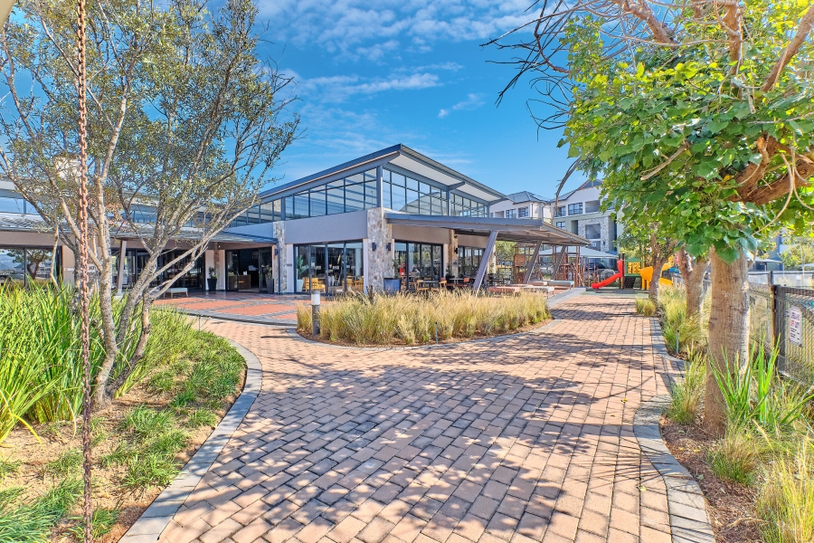 2 Bedroom Property for Sale in Waterfall Gauteng