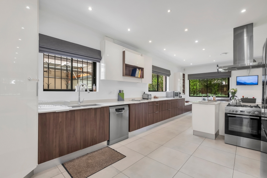 3 Bedroom Property for Sale in Emmarentia Gauteng