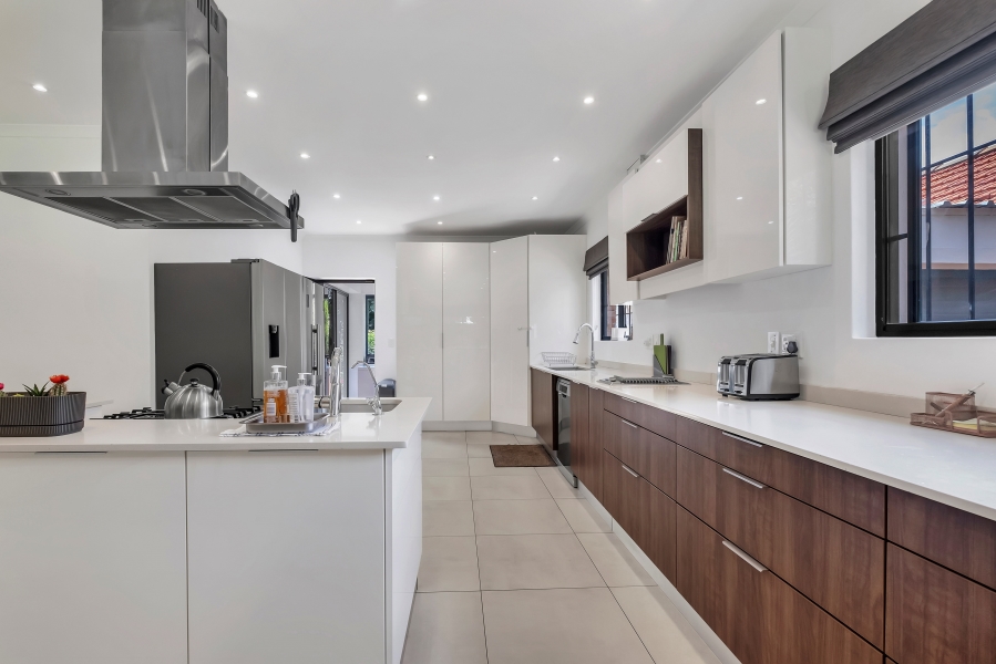 3 Bedroom Property for Sale in Emmarentia Gauteng